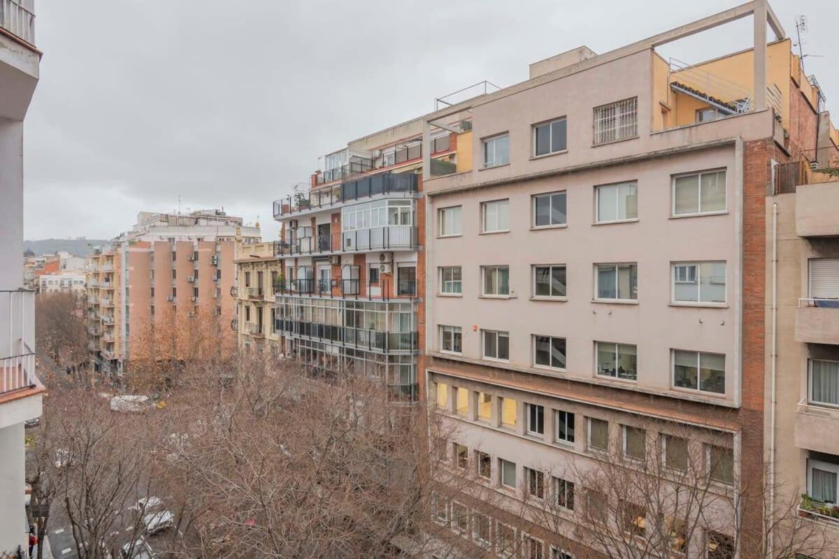 Modern And Bright In Eixample 5-2 Apartament
