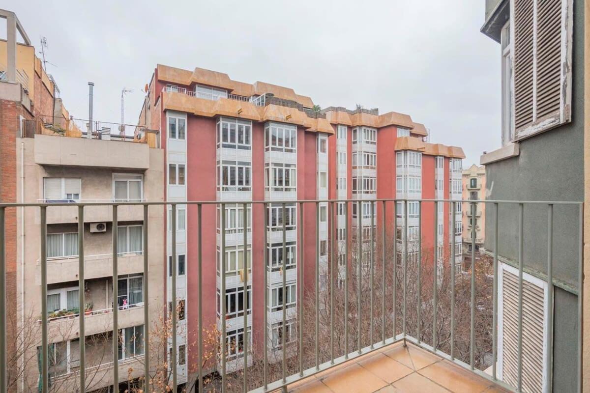 Modern And Bright In Eixample 5-2 * Barcelone